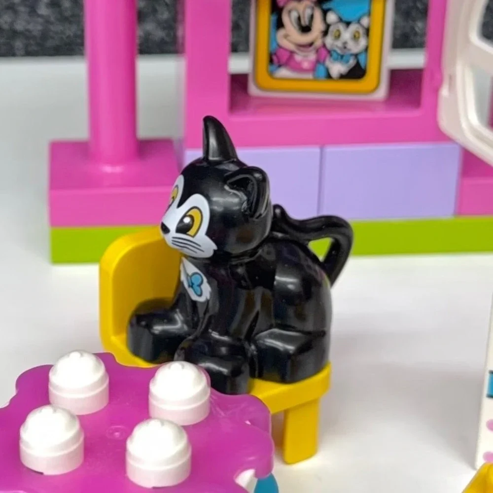 LEGO Duplo Disney Minnie's Birthday Party 10873 Minnie Mouse‎ Figaro Cat Car Set